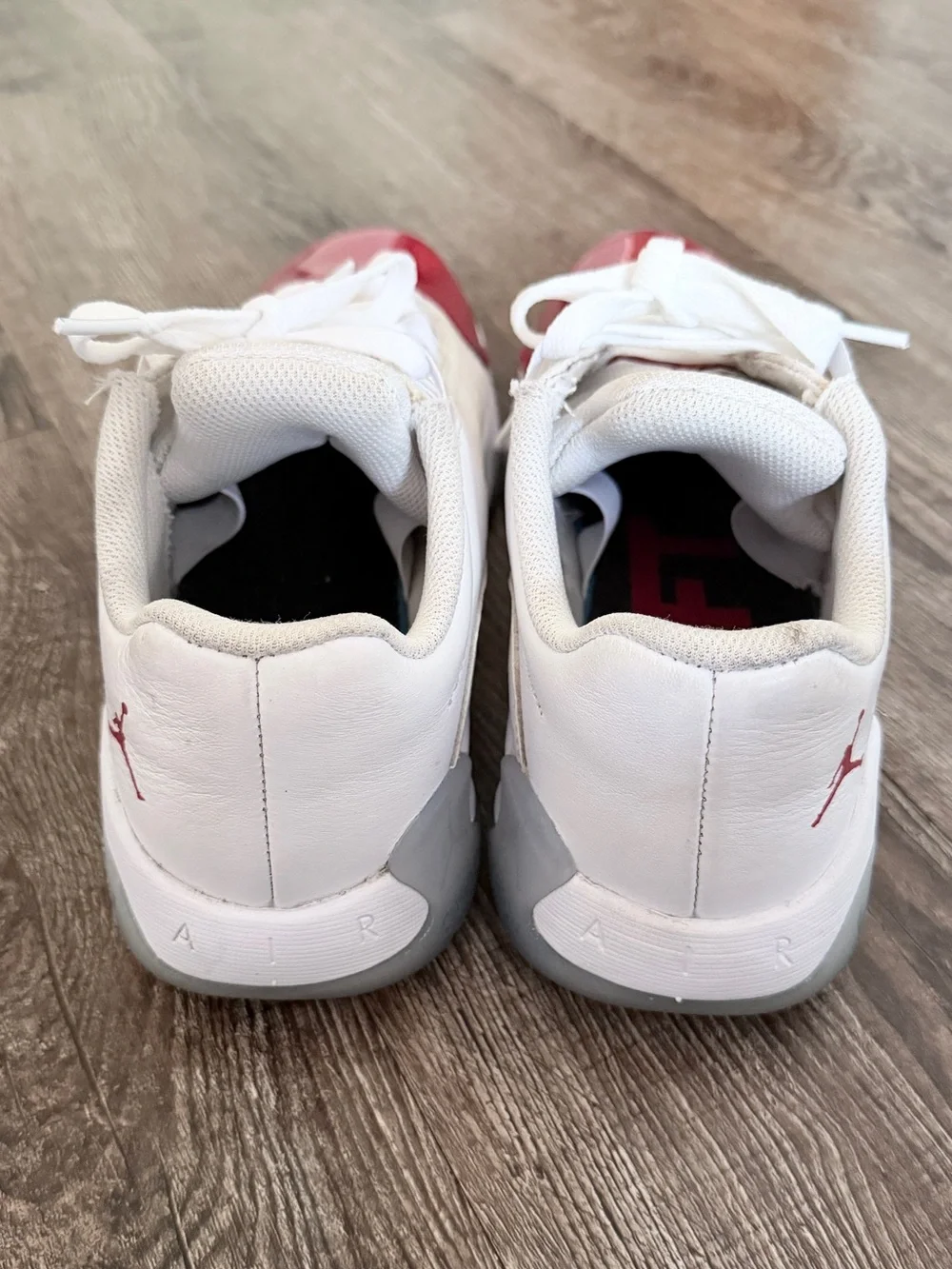 Jordan - Air Jordan 11 CMFT Low 'White Gym Red' , US size 8